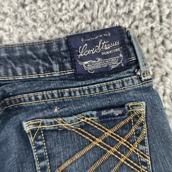 Levi Strauss Signature Series Jeans Paint Splatter Boot Cut Dark Wash Juniors 9 - Picture 7 of 10